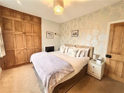 Picture 12